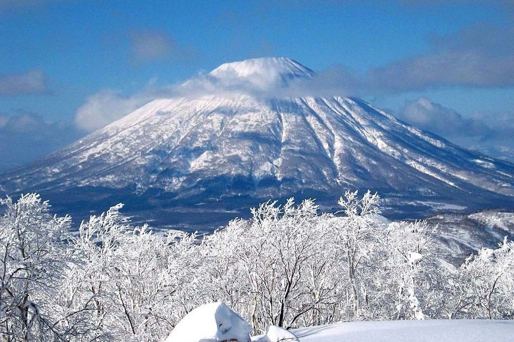Trải nghiệm mùa đông Nhật Bản trên cung đường vàng